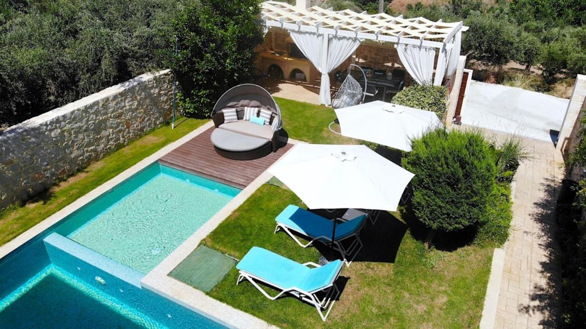 Blue Mare Villa Rethimno Magnisia ภายนอก รูปภาพ