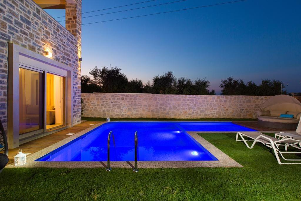 Blue Mare Villa Rethimno Magnisia ภายนอก รูปภาพ